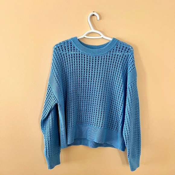 NWOT Open-Stich Blue Old Navy Sweater Size Large - Picture 1 of 6